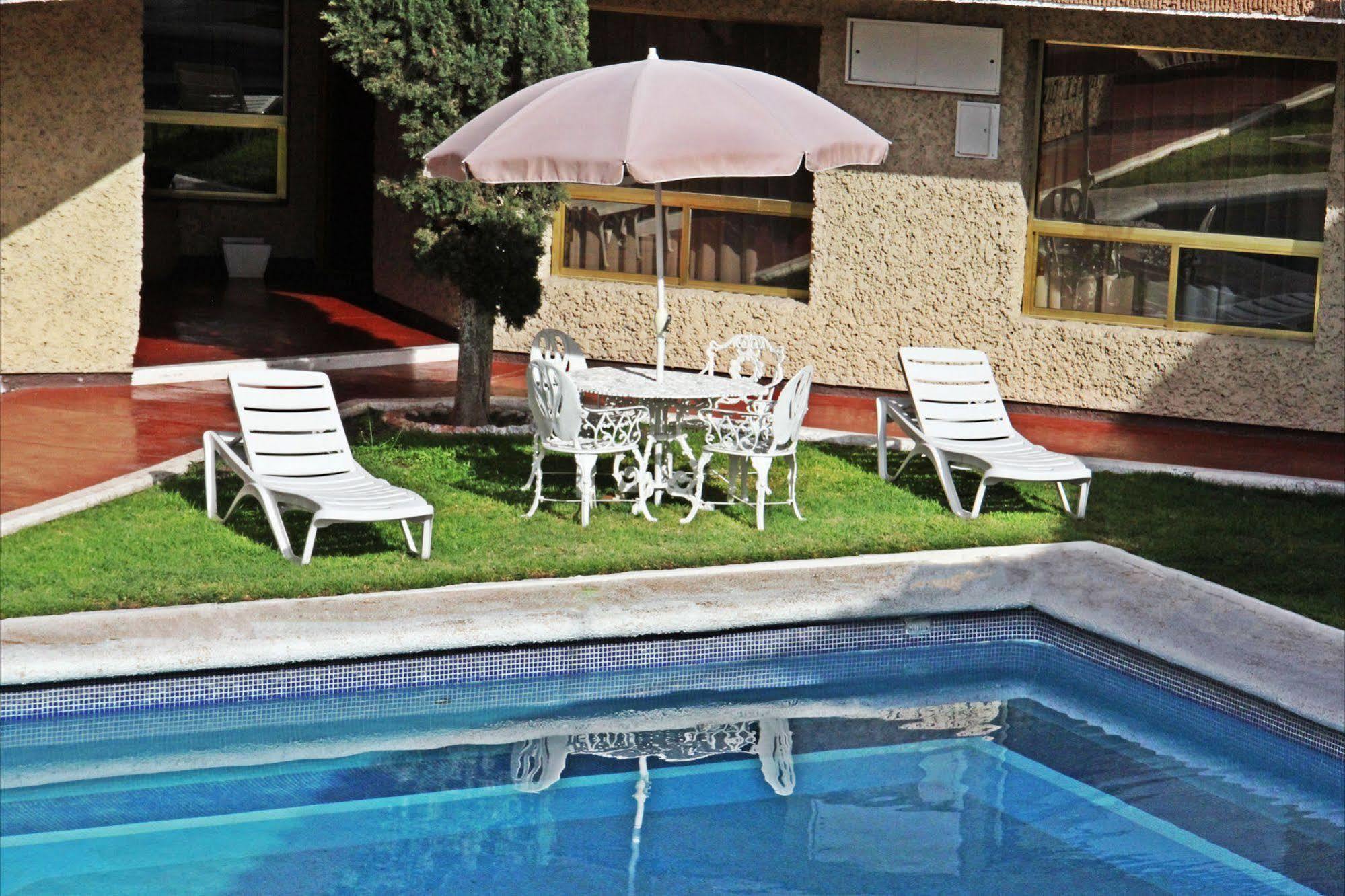 Quinta Rivera Hotel อัคโทปาน ภายนอก รูปภาพ